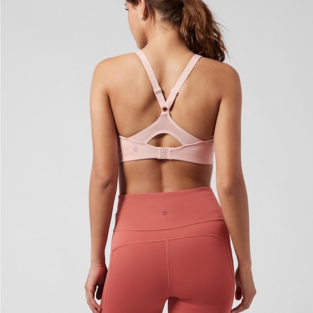 LIKE NEW Athleta Advance Bra 34DD - Picture 2 of 9